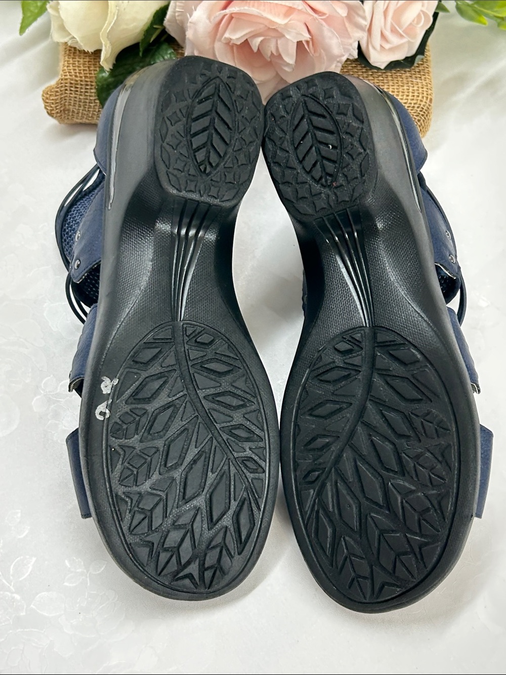 Comfort Stretch Navy Women’s Sandals with Supportive Straps - Picture 8 of 12
